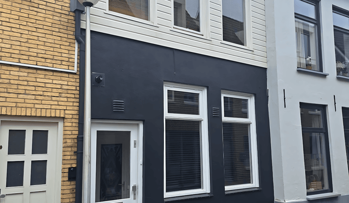 Studio · 78 m² · €1175,-