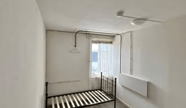 Kamer · €799,-