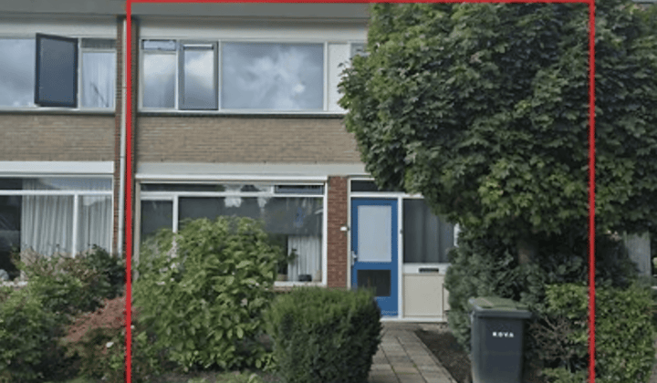 Huis · 48 m² · €830,-