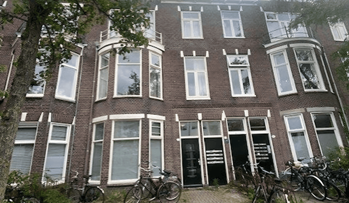 Studio · 27 m² · €815,-