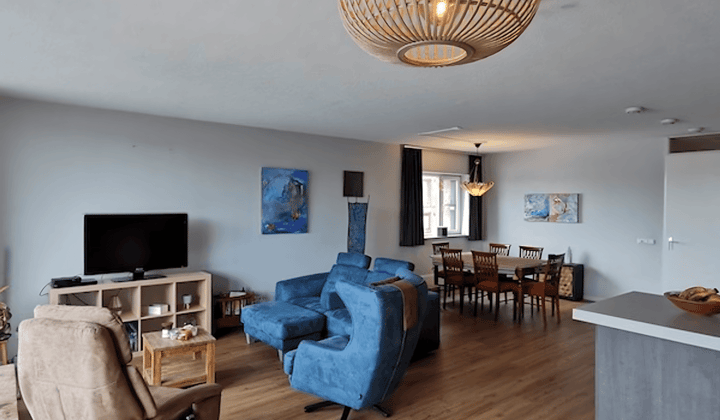 Gemeubileerd appartement met 2 slaapkamers