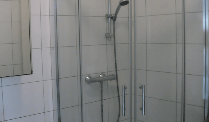 Kamer · 15 m² · €495,-