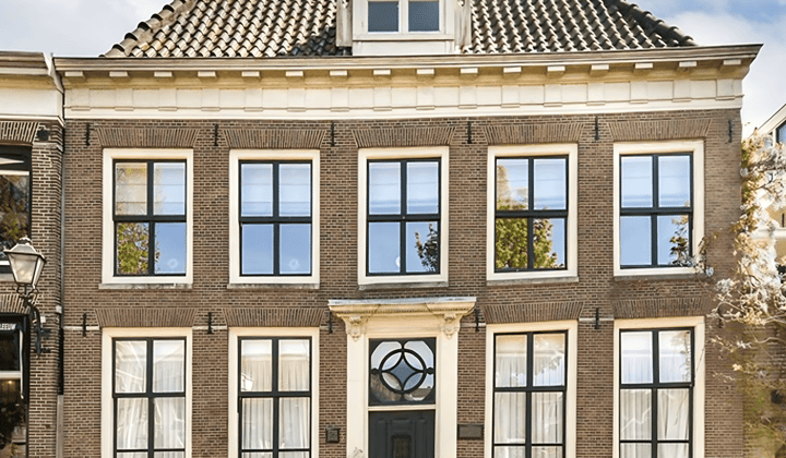 Appartement · 160 m² · €3200,-