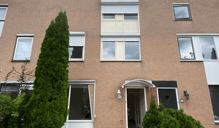 Huis · 120 m² · €1995,-