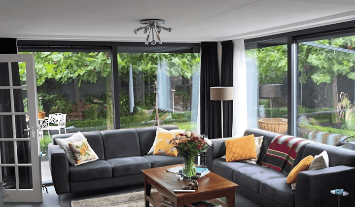 Huis · 110 m² · €2300,-