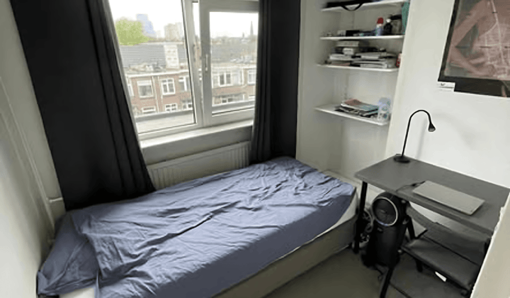 Kamer met balkon exclusief prijs, mannen gezocht