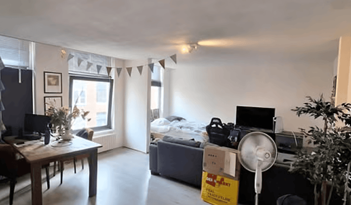 Kamer · 26 m² · €610,-