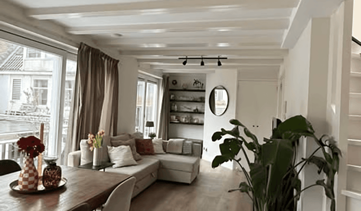 Kamer · €865,-