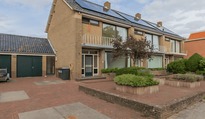 Huis · 165 m² · €3500,-