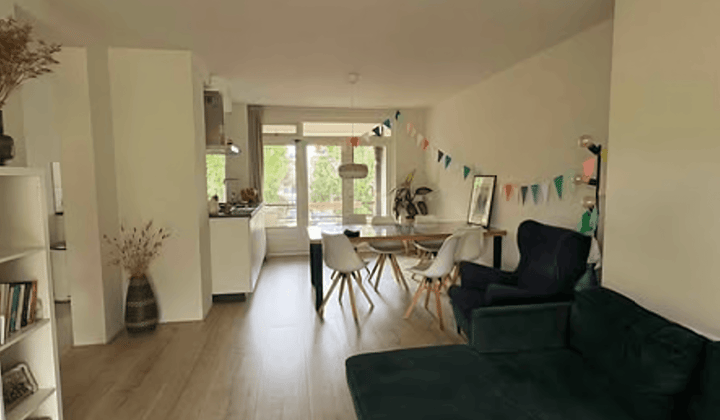 Kamer · €500,-
