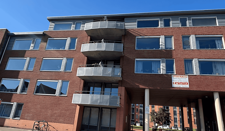 Appartement · 125 m² · €1150,-