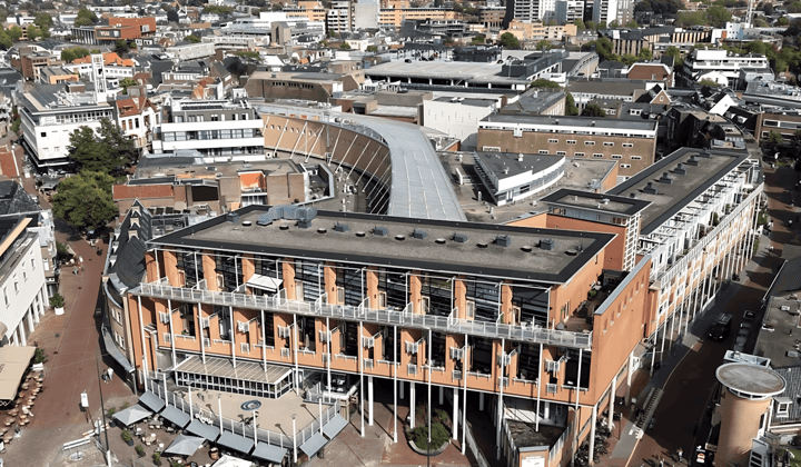Appartement · 120 m² · €2450,-