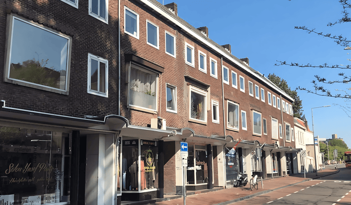 Appartement · 60 m² · €1075,-