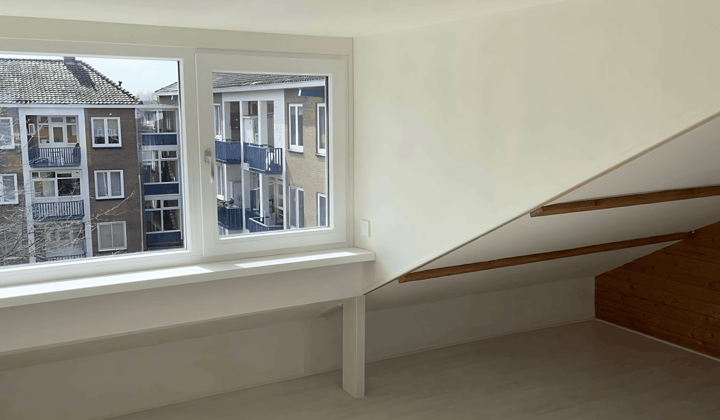 Kamer · 40 m² · €1000,-