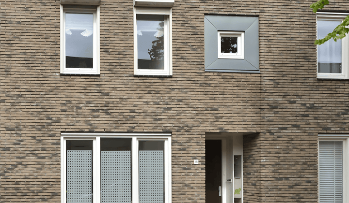 Huis · 105 m² · €2195,-