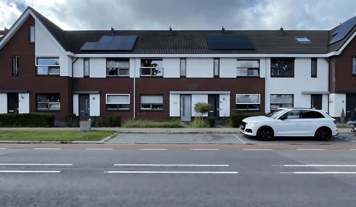 Huis · 113 m² · €1350,-