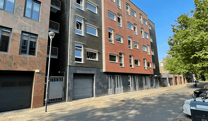 Appartement · 27 m² · €706,-