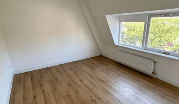 Appartement · 130 m² · €3995,-