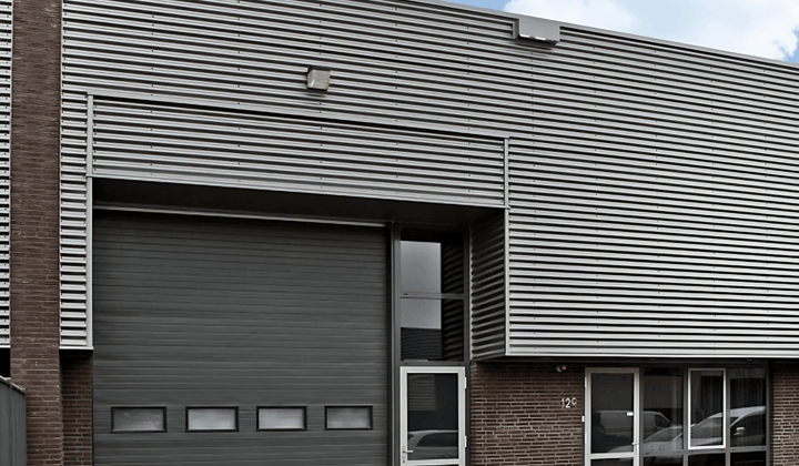 Bedrijfsruimte · 265 m² · €1550,-