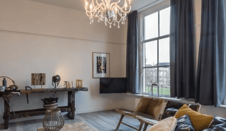 Appartement · 95 m² · €2095,-