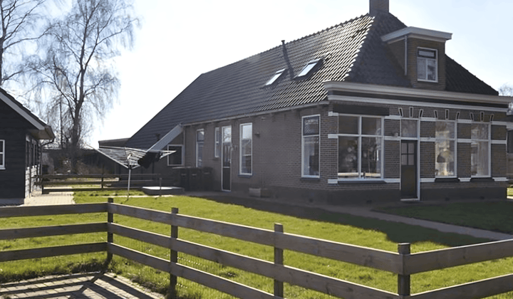 Huis · 123 m² · €1500,-