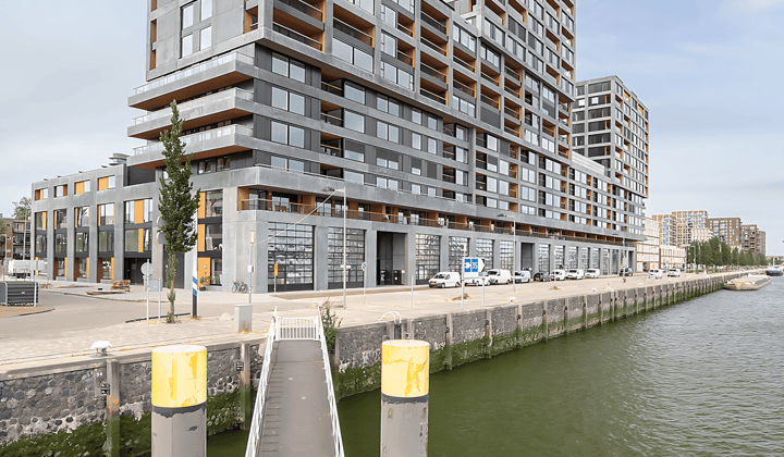 Appartement · 96 m² · €2350,-