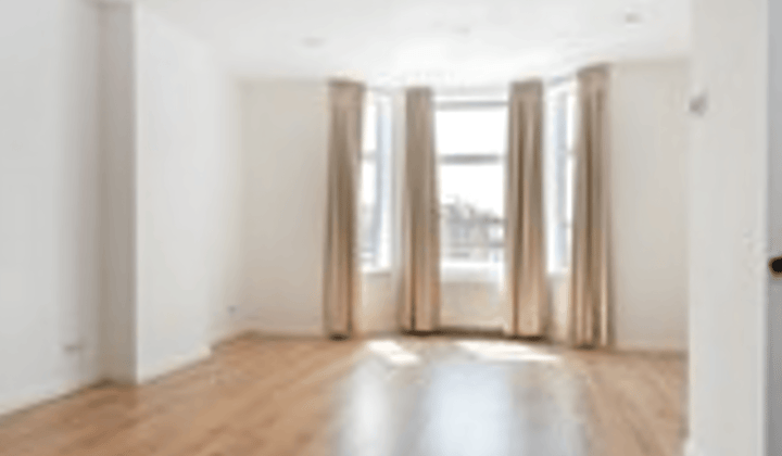Appartement · 102 m² · €1895,-