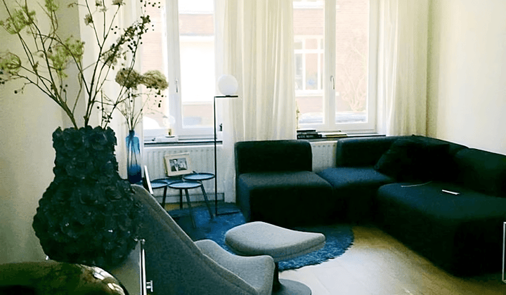 Huis · 179 m² · €2400,-