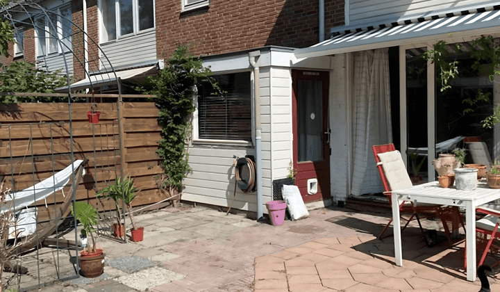 Huis · 109 m² · €640,-