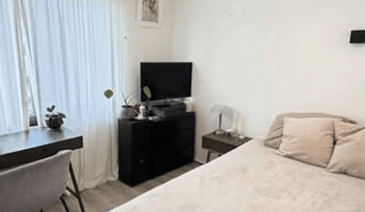Kamer · 20 m² · €400,-