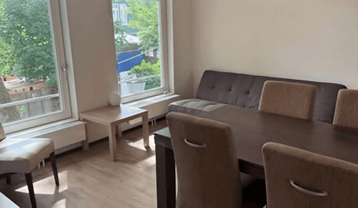 Gemeubileerde kamer met 3 slaapkamers