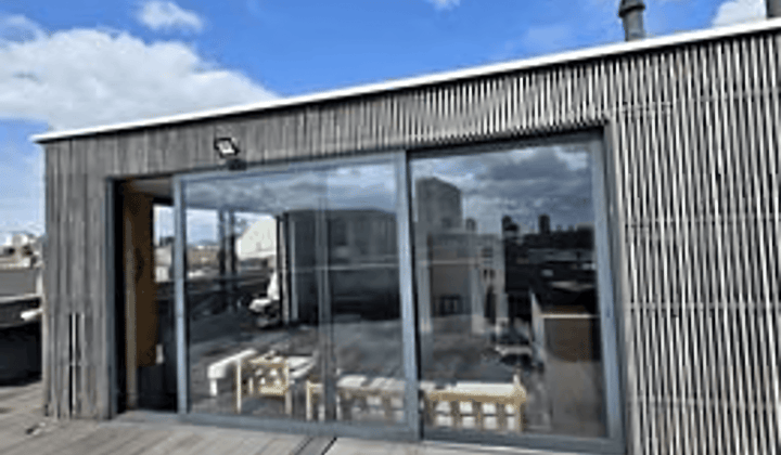 Kamer · €500,-