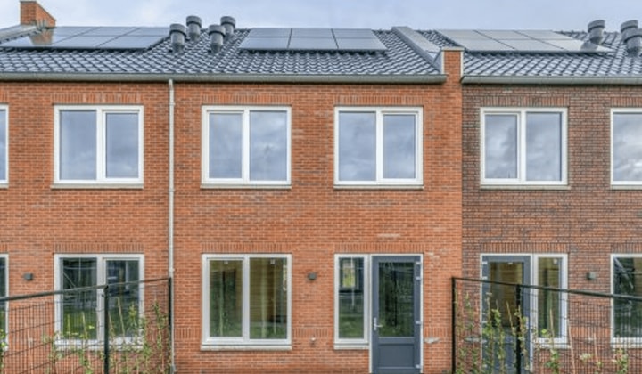 Huis · 112 m² · €1180,-