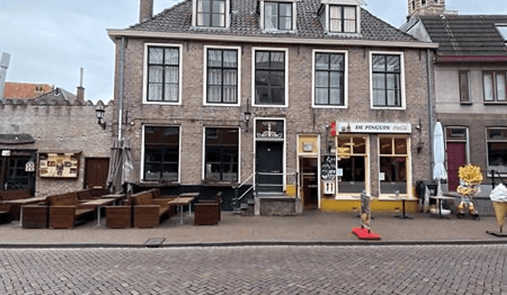 Kamer · 14 m² · €485,-