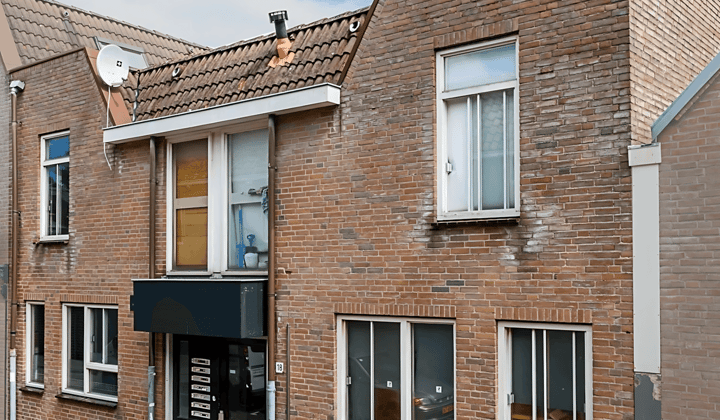 Studio · 18 m² · €680,-