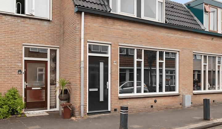Huis · 89 m² · €2395,-