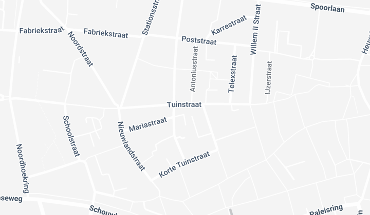 Kamer met eigen wastafel en hoogslaper in gedeeld huis