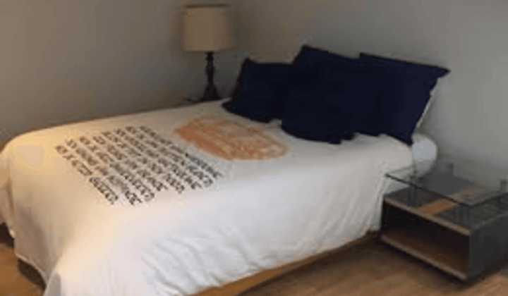 Kamer · €900,-