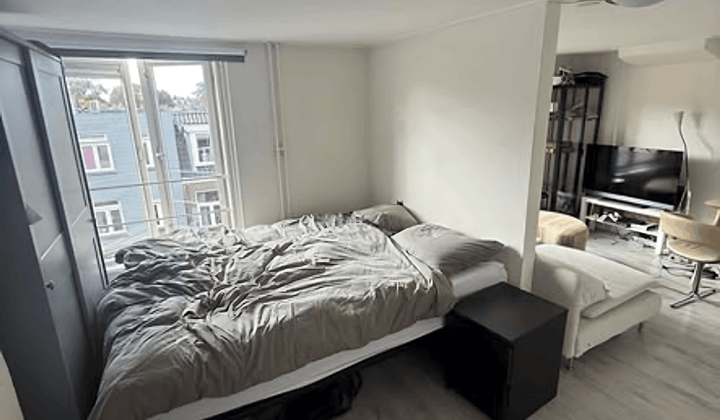 Studio · 20 m² · €940,-