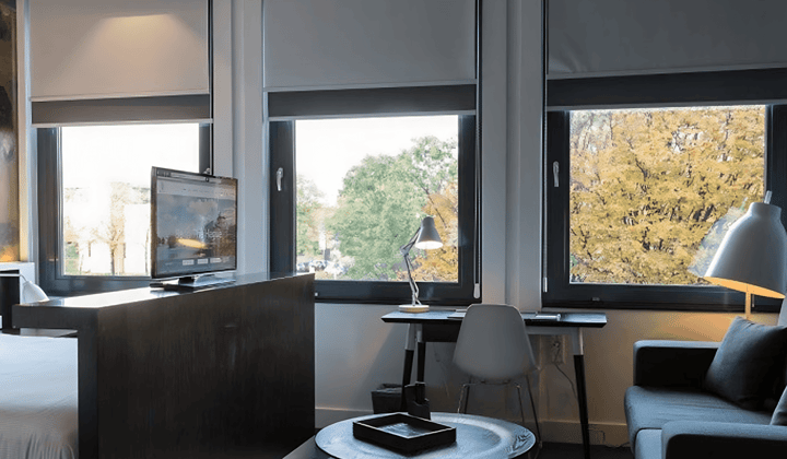 Studio · 30 m² · €3000,-