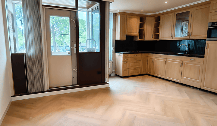Appartement · 104 m² · €2050,-