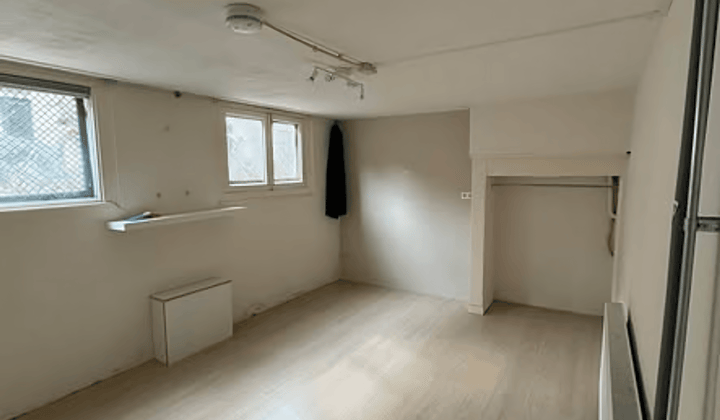 Studentenkamer met tuin en gedeelde voorzieningen