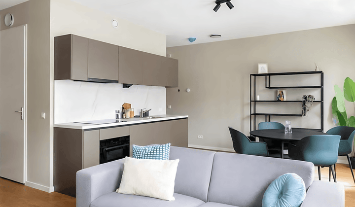 Studio · 41 m² · €1214,-
