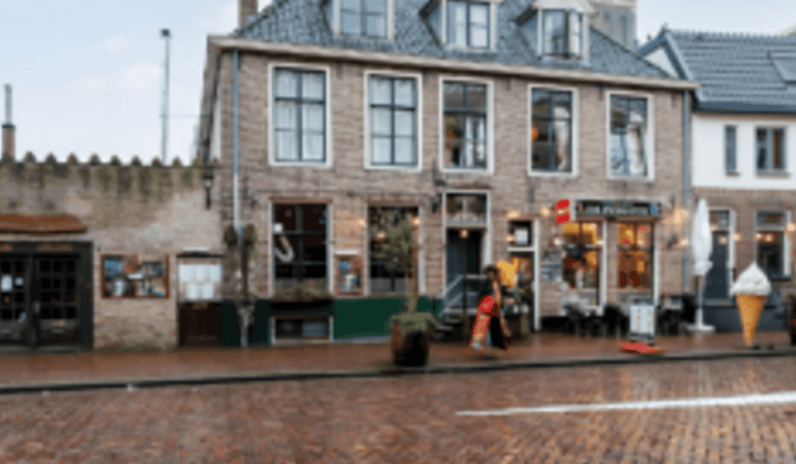 Kamer · 14 m² · €485,-