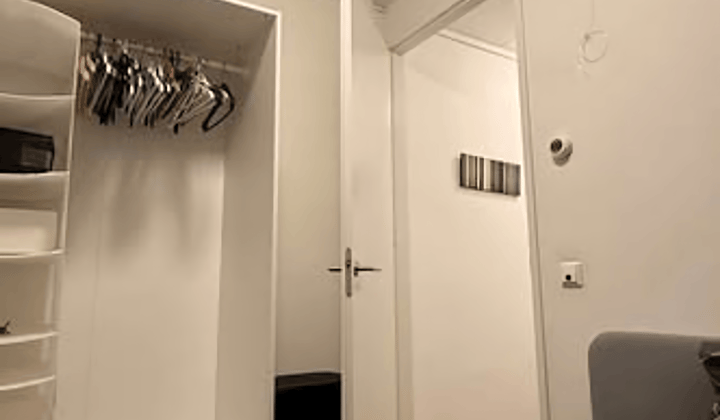 Kamer · 6 m² · €650,-