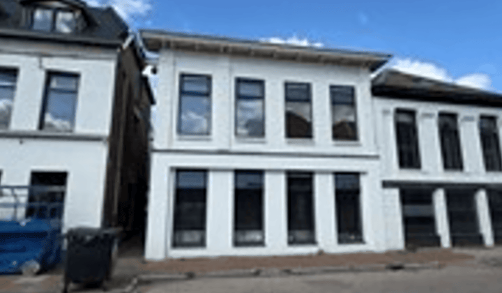 Appartement · 64 m² · €1300,-