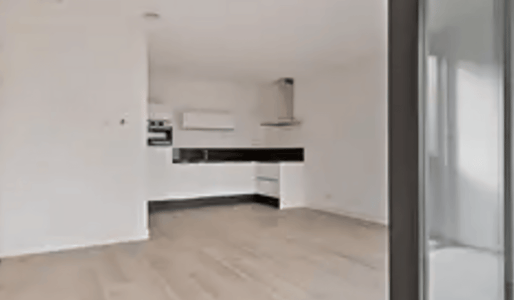 Appartement · 77 m² · €2175,-