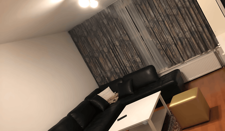 Kamer · 13 m² · €900,-