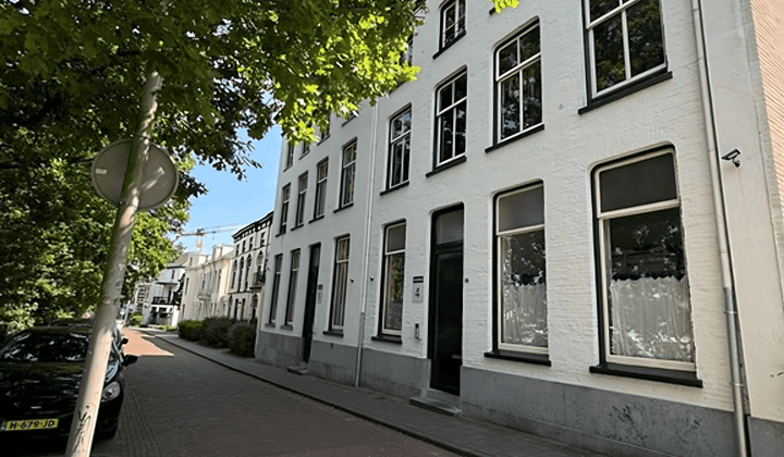 Kamer · 17 m² · €570,-