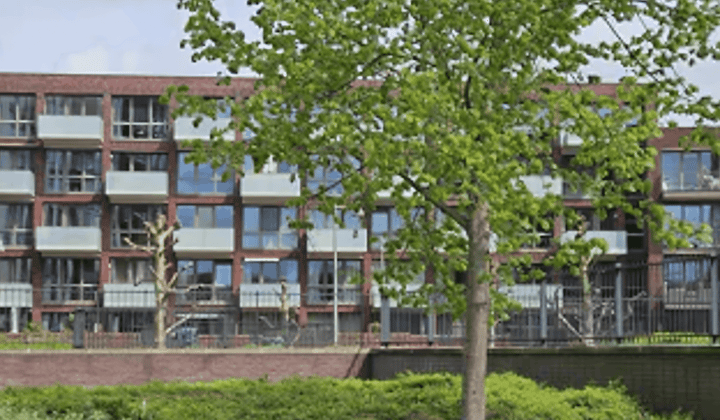 Appartement · 82 m² · €1375,-